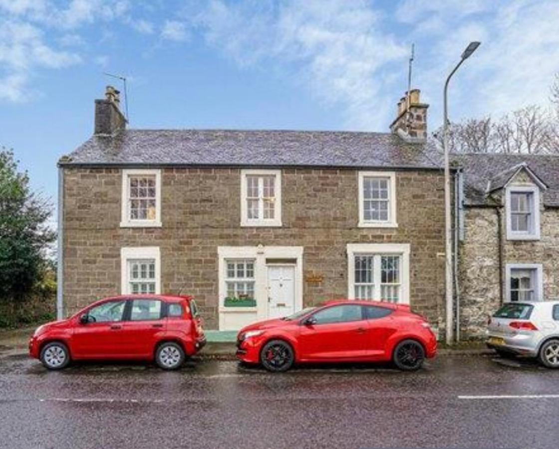 Pretty Ground Cottage In Comrie Esterno foto